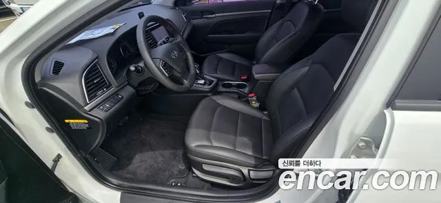 Hyundai Avante 2016 thumb 10