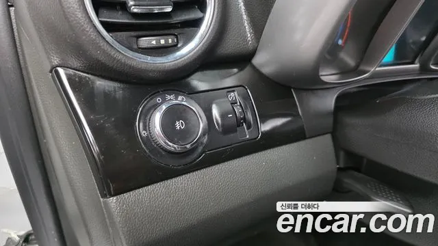 Chevrolet Orlando 2012 thumb 9