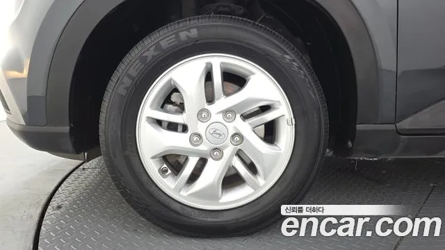 Hyundai Venue 2020 thumb 2