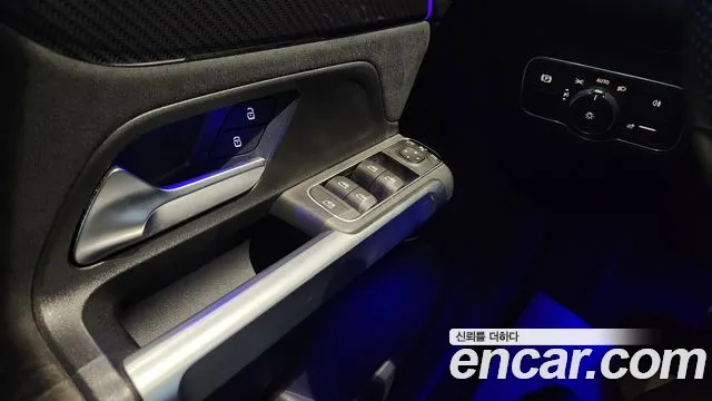 Mercedes-Benz GLB 2022 thumb 10