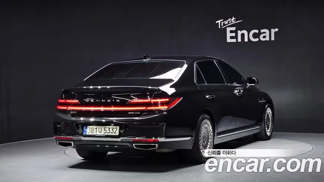 Genesis G90 2019 thumb 9
