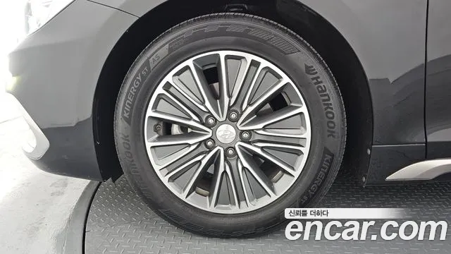 Hyundai Grandeur 2018 thumb 8