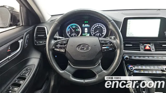 Hyundai Grandeur 2018 thumb 4