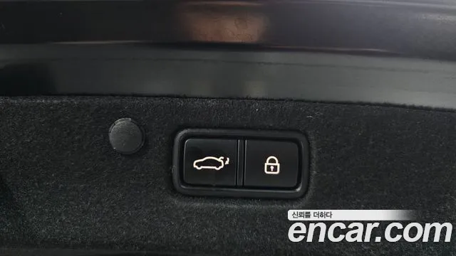Hyundai Grandeur 2018 thumb 2