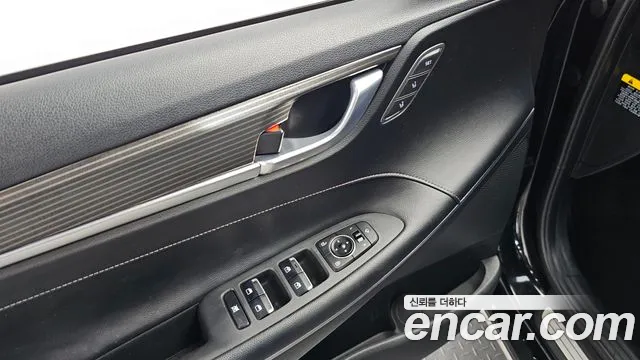Hyundai Grandeur 2018 thumb 11