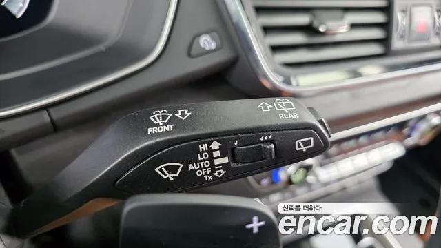Audi Q5 2023 thumb 2