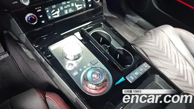 Genesis G80 2025 thumb 11