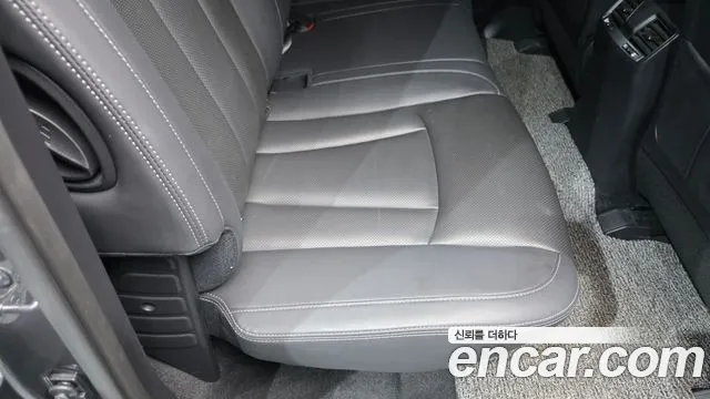 KGM Rexton 2020 thumb 11