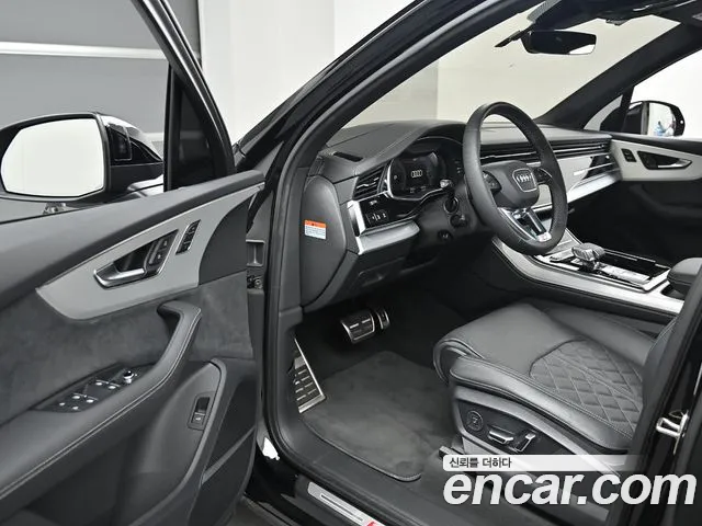 Audi Q7 2025 thumb 6