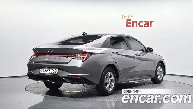 Hyundai Elantra 2020 thumb 8