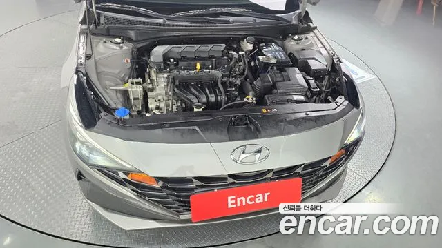 Hyundai Elantra 2020 thumb 2
