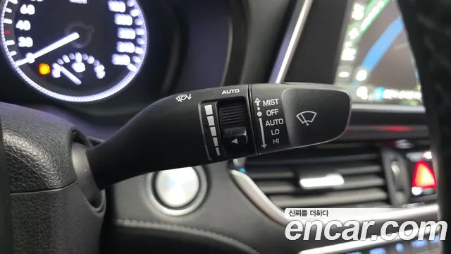 Hyundai Grandeur 2017 thumb 3