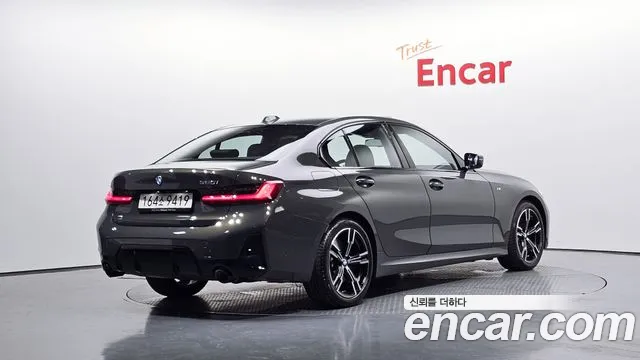 BMW 3 серии 2025 thumb 2