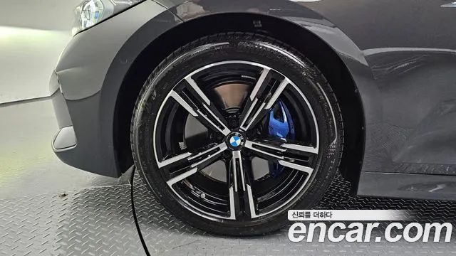 BMW 3 серии 2025 thumb 4