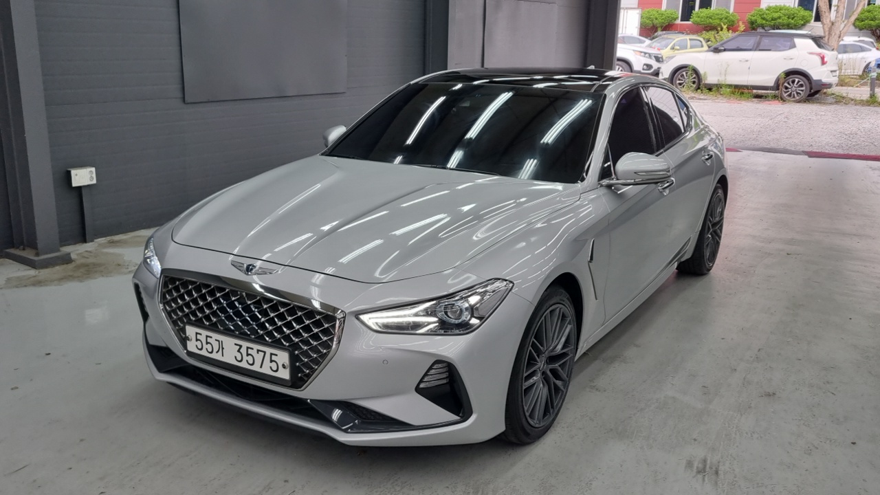 Genesis G70 2018 thumb 9