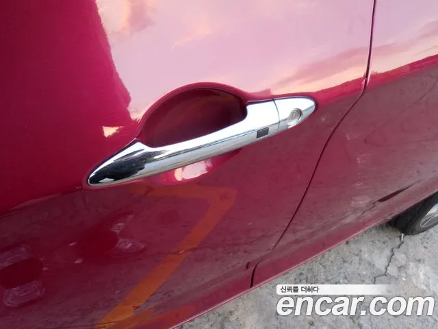 Kia Morning 2015 thumb 10