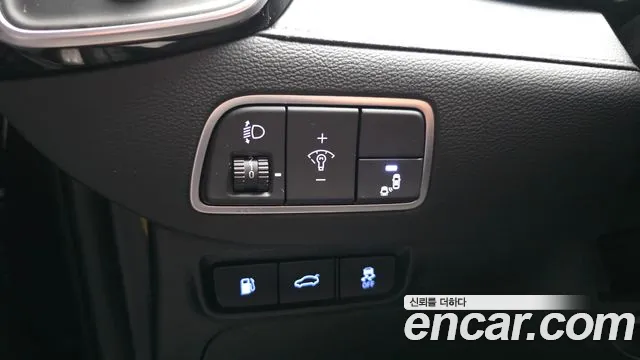 Hyundai Grandeur 2018 thumb 9