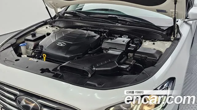 Hyundai Grandeur 2017 thumb 12