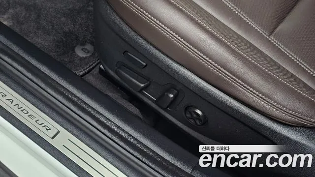 Hyundai Grandeur 2017 thumb 7