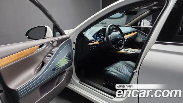 Genesis G80 2023 thumb 11