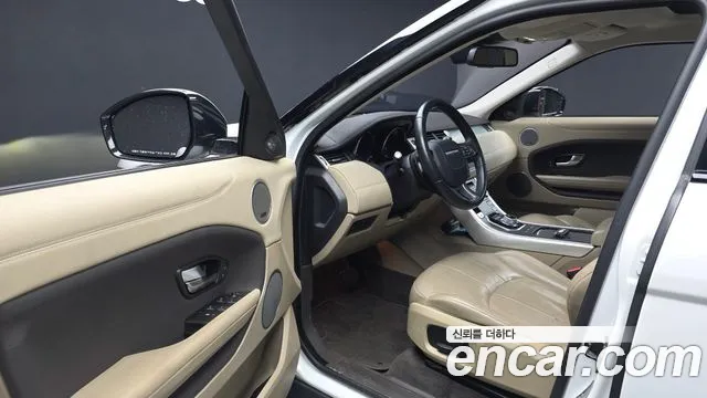 Land Rover Range Rover Evoque 2016 thumb 4