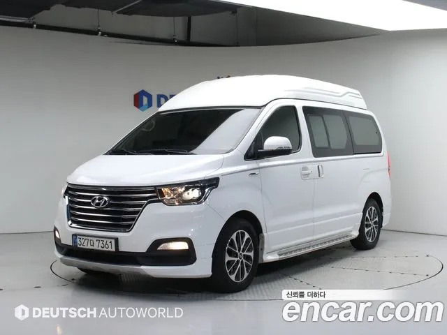 Hyundai Staria 2019 thumb 9