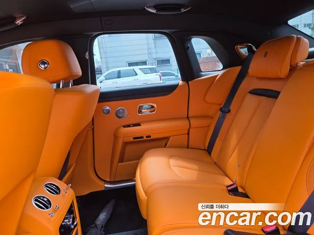 Rolls-Royce Ghost 2026 thumb 9