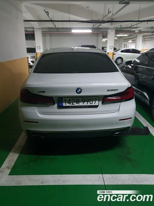 BMW 5 серии 2023 thumb 11