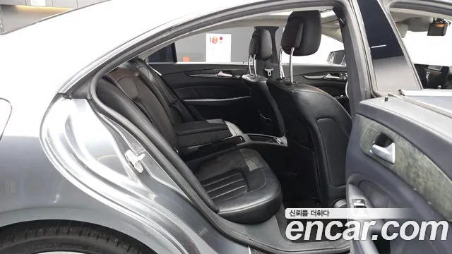 Mercedes-Benz CLS 2016 thumb 12