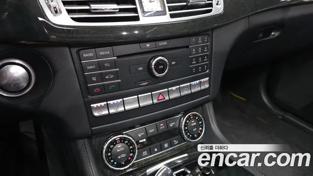 Mercedes-Benz CLS 2016 thumb 9