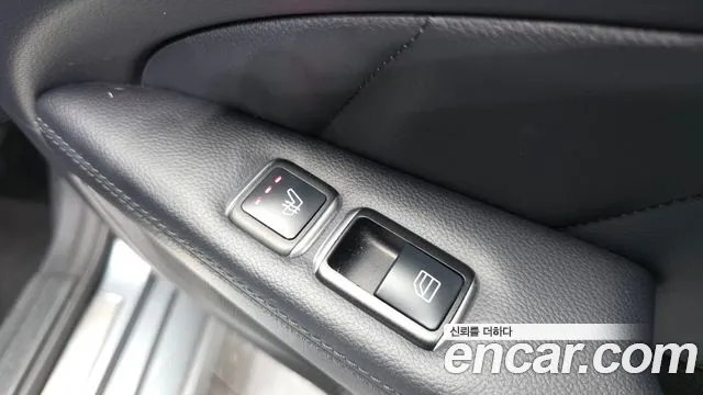 Mercedes-Benz CLS 2016 thumb 6