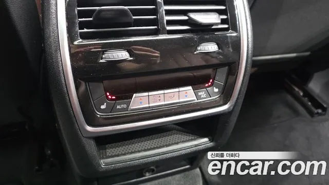 BMW X6 2022 thumb 9
