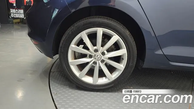 Volkswagen Golf 2015 thumb 8