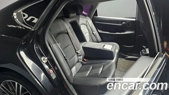 Hyundai Grandeur 2017 thumb 5