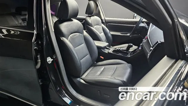 Hyundai Grandeur 2017 thumb 2
