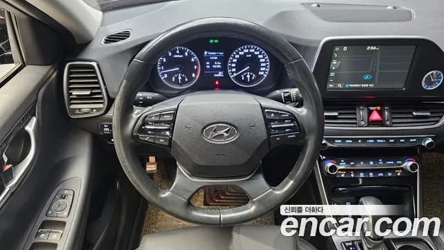 Hyundai Grandeur 2017 thumb 7