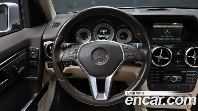 Mercedes-Benz GLC-Класс 2013 thumb 12