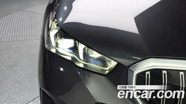 BMW 5 серии 2024 thumb 11