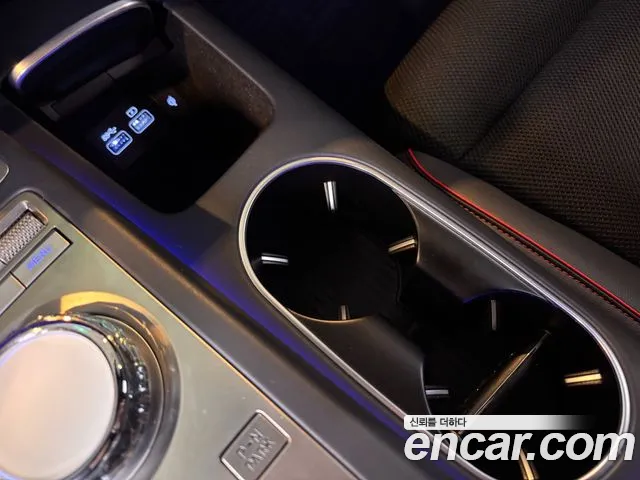 Genesis GV70 2021 thumb 8