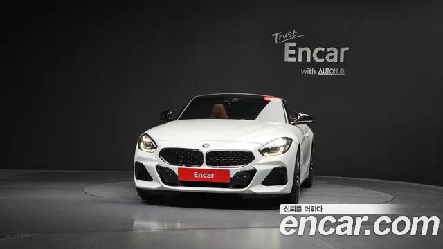 BMW Z4 2020 thumb 12