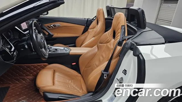 BMW Z4 2020 thumb 5