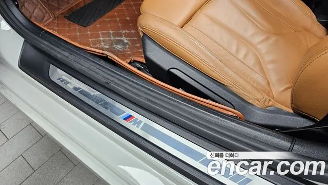 BMW Z4 2020 thumb 10