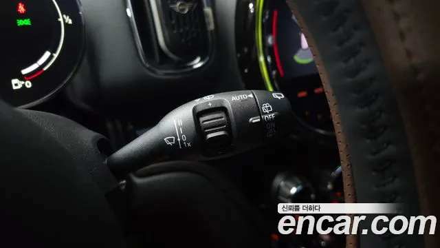 Mini Cooper Countryman 2024 thumb 2