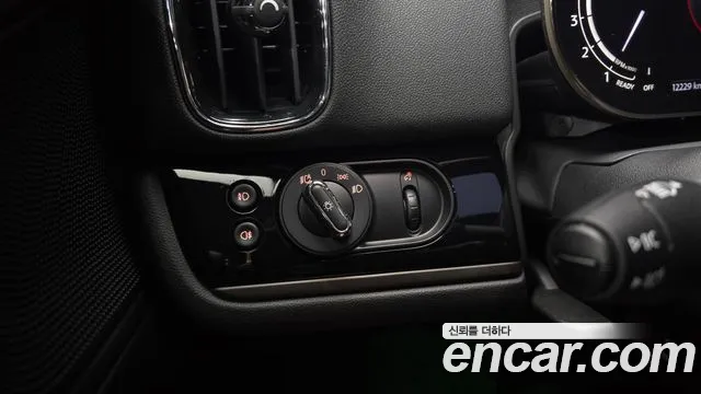 Mini Cooper Countryman 2024 thumb 6
