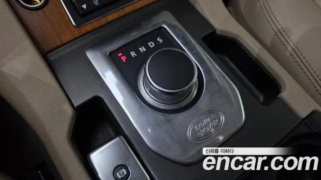 Land Rover Discovery 2015 thumb 5