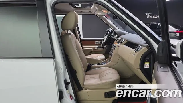 Land Rover Discovery 2015 thumb 7