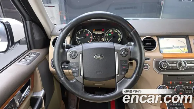 Land Rover Discovery 2015 thumb 4