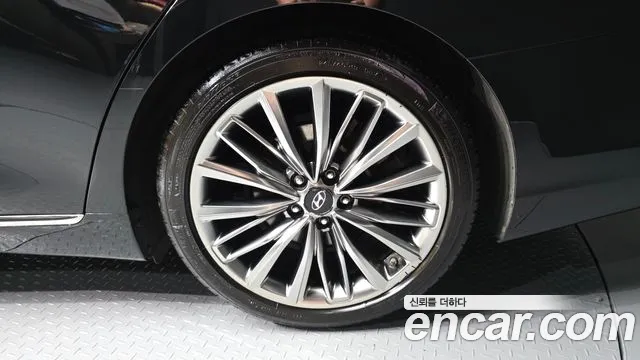 Hyundai Grandeur 2017 thumb 11