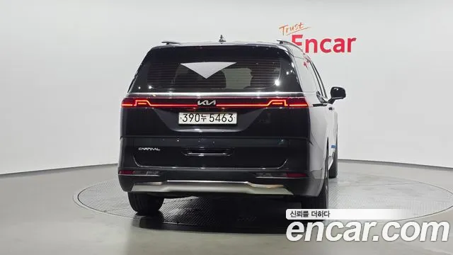 Kia Carnival 2023 thumb 11