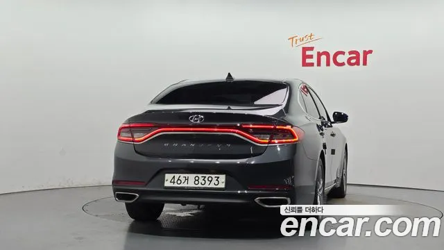 Hyundai Grandeur 2017 thumb 5